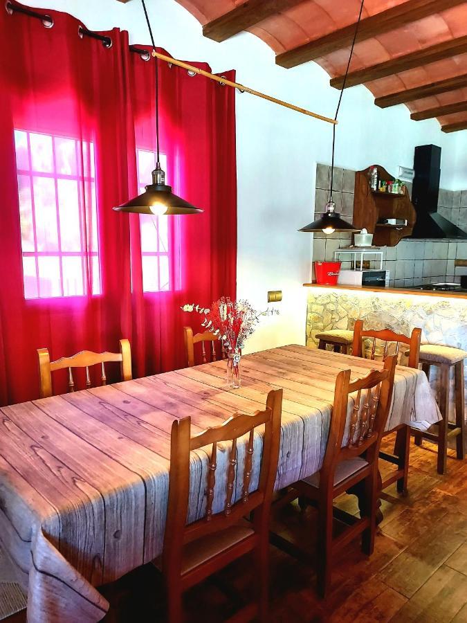 Casa Rural Miravella กาสตริล ภายนอก รูปภาพ